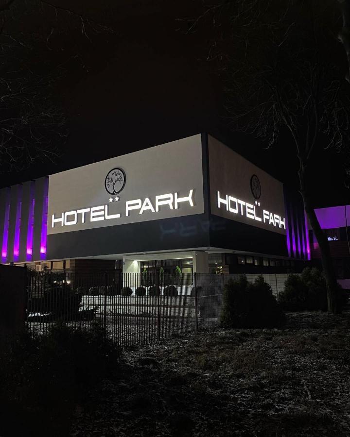 Hotel Park Opoczno Extérieur photo
