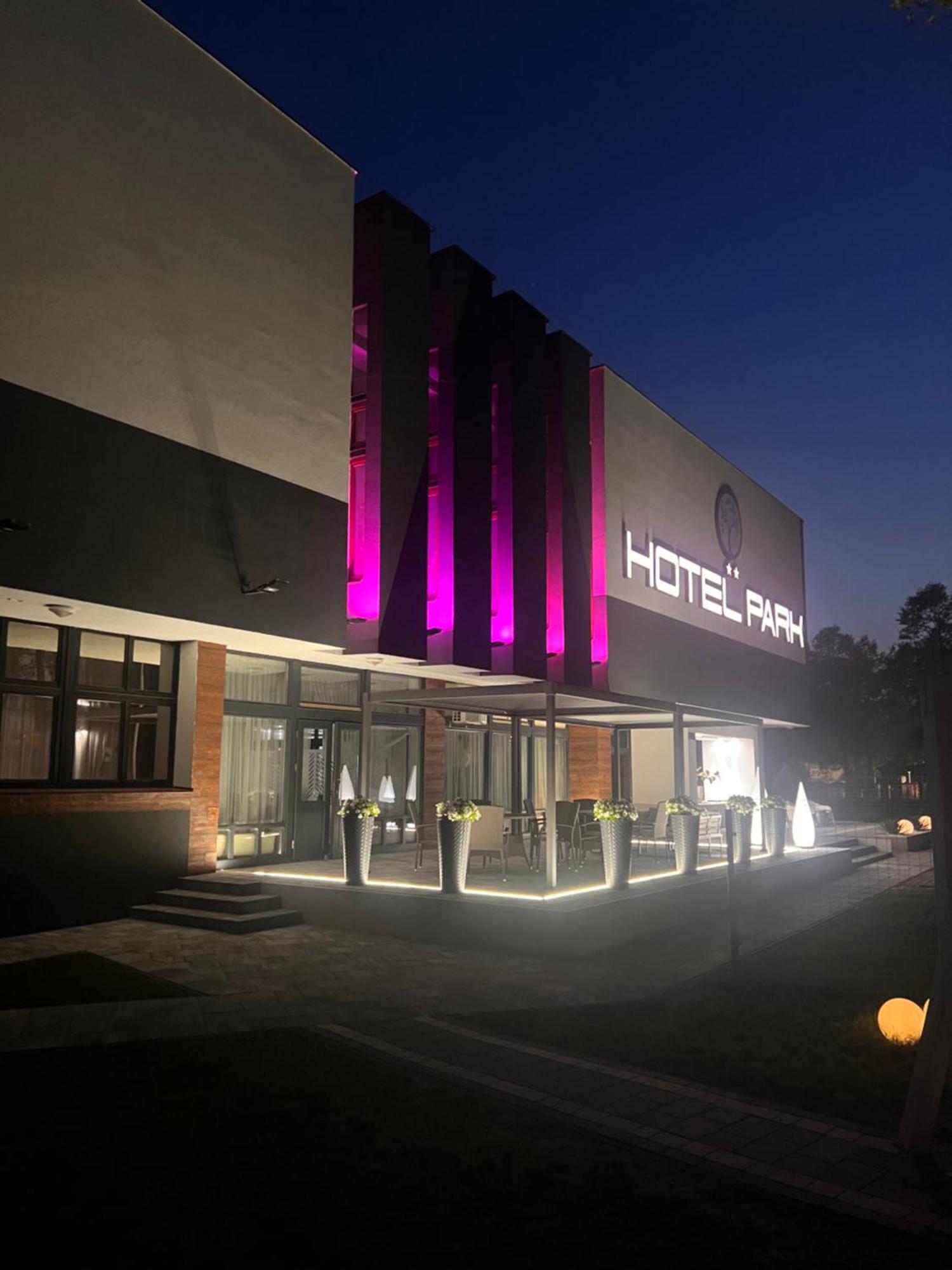 Hotel Park Opoczno Extérieur photo